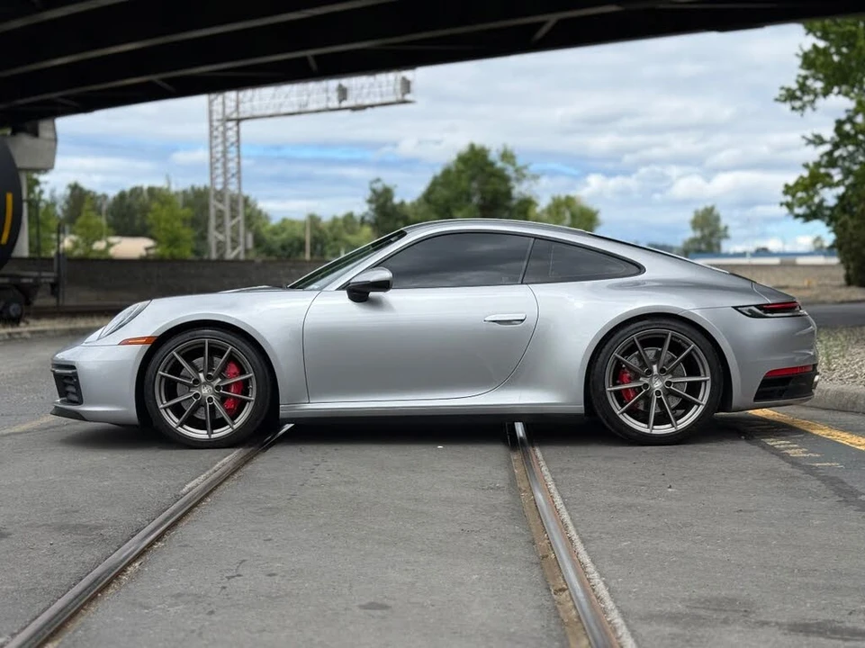 2020 Porsche 992 Carrera S - Image 7 of 31
