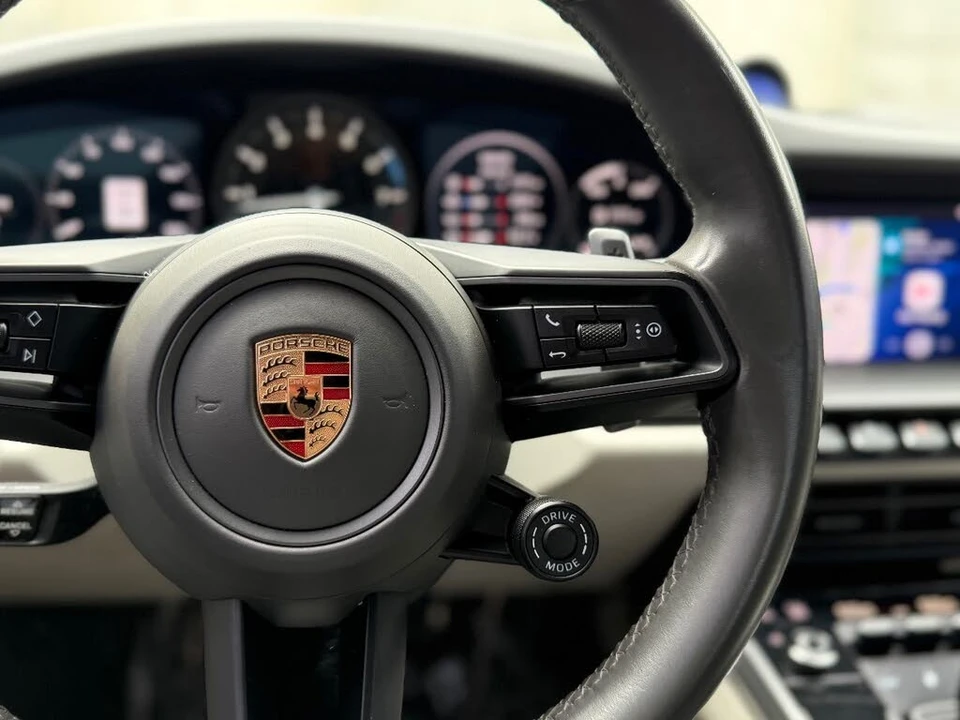 2020 Porsche 992 Carrera S - Image 25 of 31