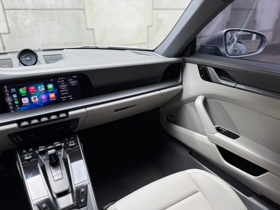 2020 Porsche 992 Carrera S - Image 21 of 31