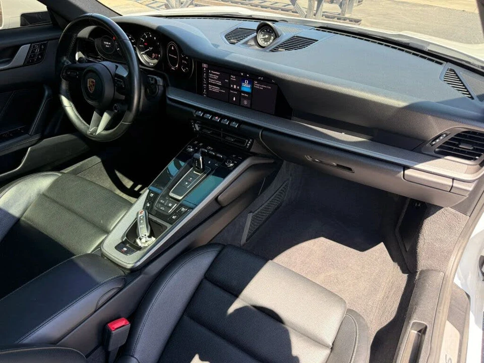 2020 Porsche 992 Carrera S - Image 12 of 16
