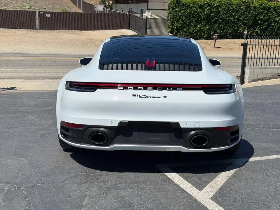 2020 Porsche 992 Carrera S - Image 5 of 16