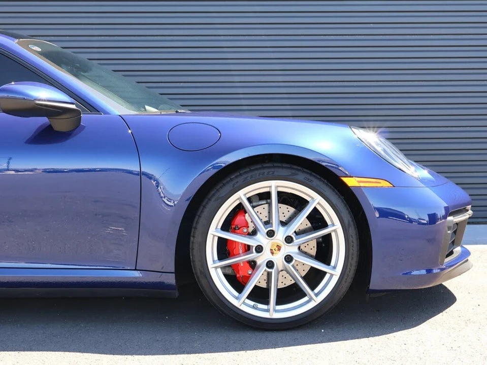 2020 Porsche 992 Carrera S - Image 11 of 28