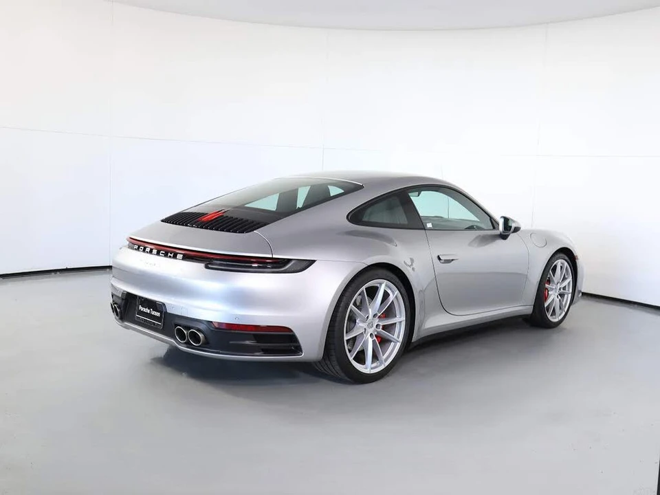 2020 Porsche 992 Carrera S - Image 7 of 25