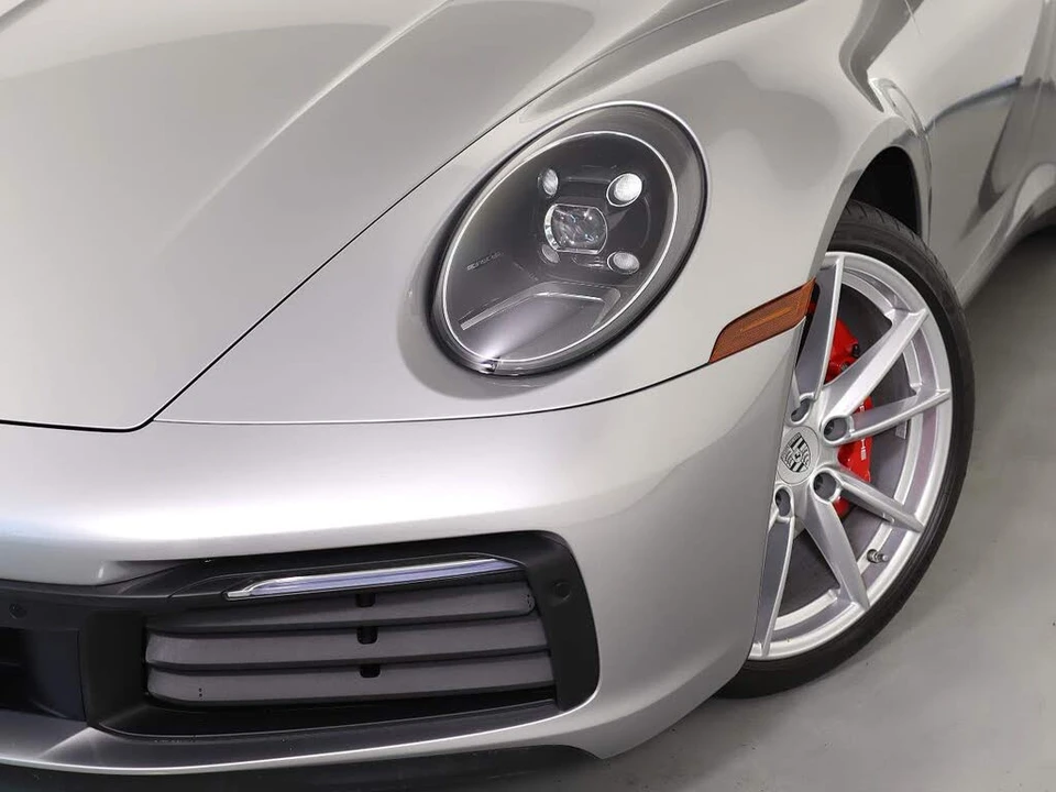 2020 Porsche 992 Carrera S - Image 12 of 25