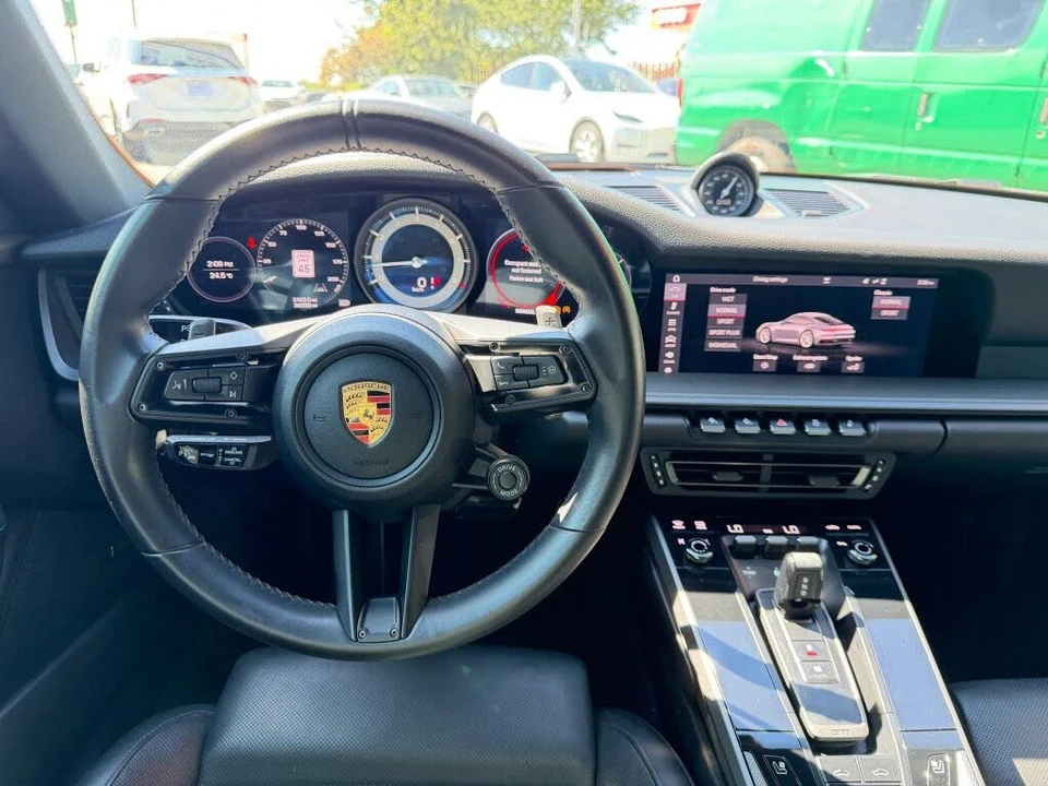 2020 Porsche 992 Carrera S - Image 18 of 31
