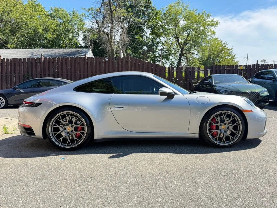 2020 Porsche 992 Carrera S - Image 5 of 31