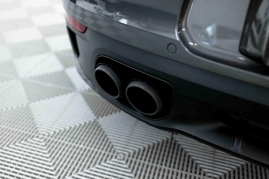 2020 Porsche 992 Carrera S - Image 25 of 31