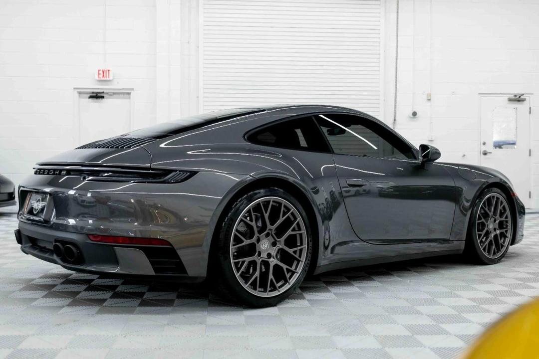 2020 Porsche 992 Carrera S - Image 7 of 31