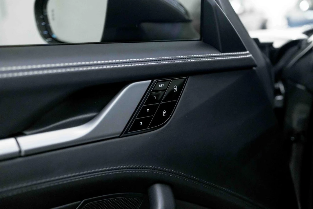 2020 Porsche 992 Carrera S - Image 29 of 31