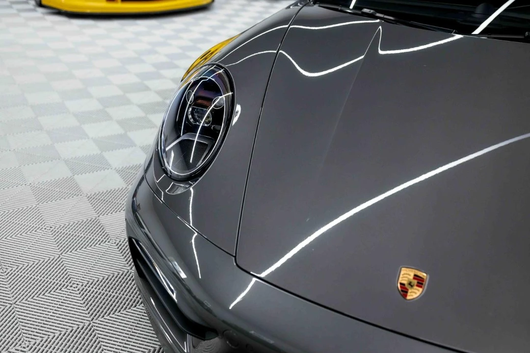 2020 Porsche 992 Carrera S - Image 17 of 31