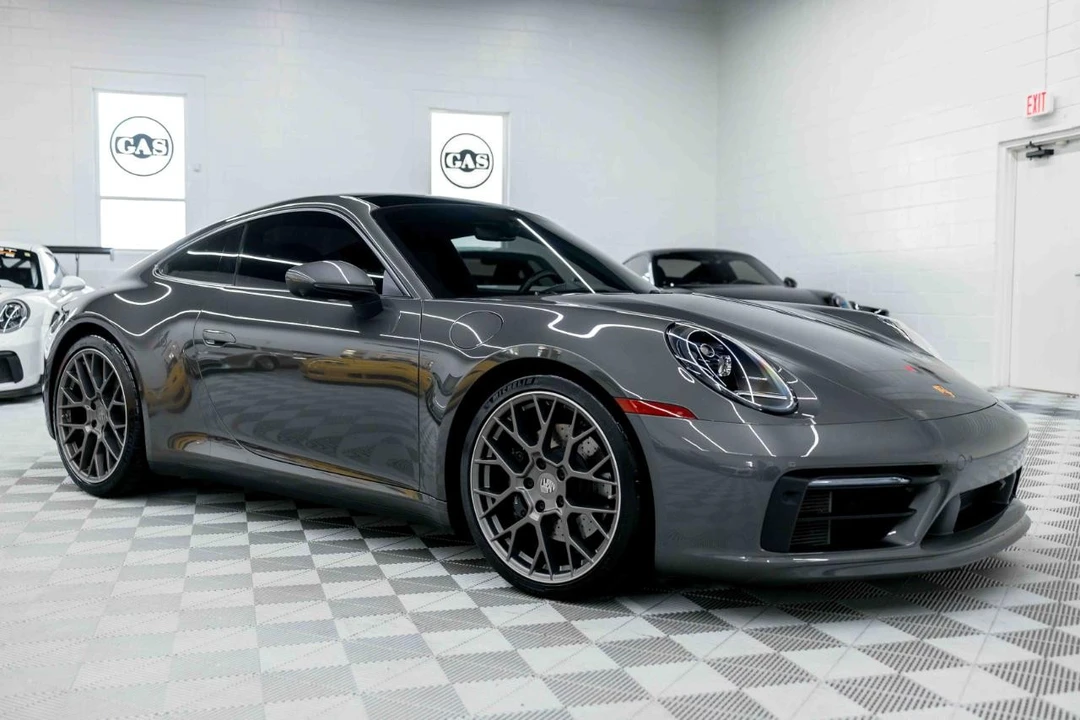 2020 Porsche 992 Carrera S - Image 5 of 31