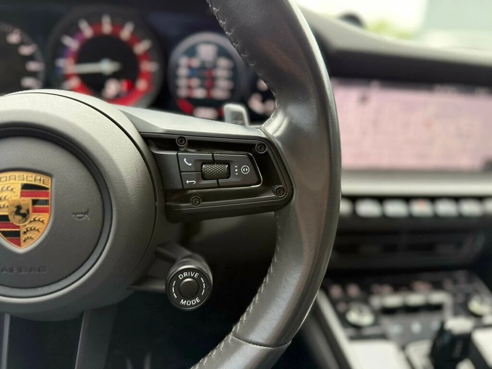 2020 Porsche 992 Carrera S - Image 12 of 21