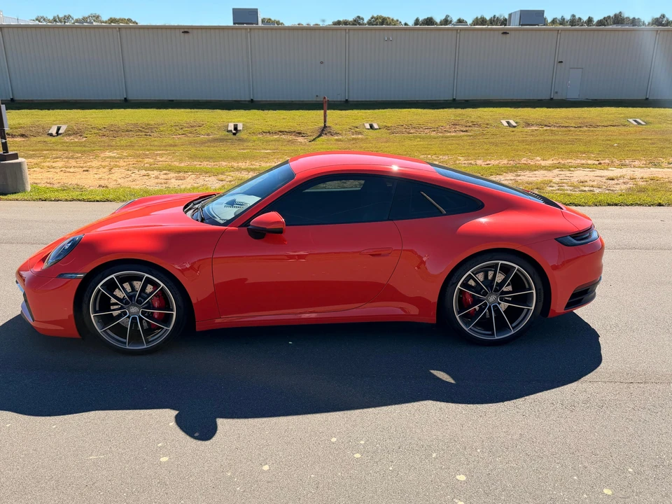 2020 Porsche 992 Carrera S - Image 9 of 31