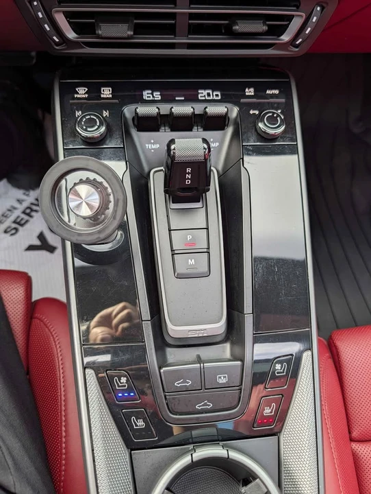2020 Porsche 992 Carrera S - Image 13 of 17