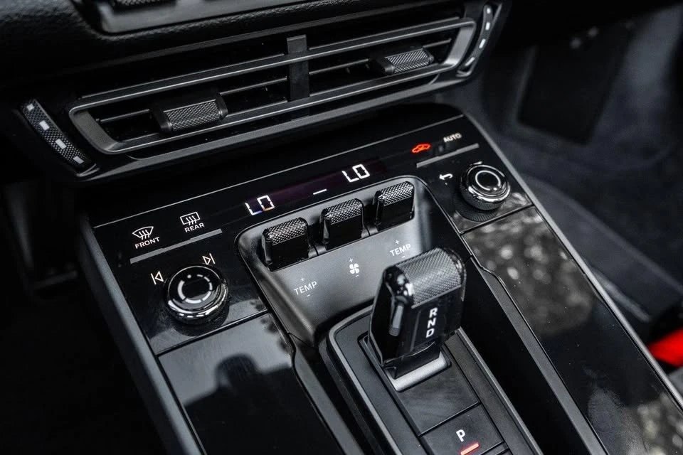 2020 Porsche 992 Carrera S - Image 15 of 19