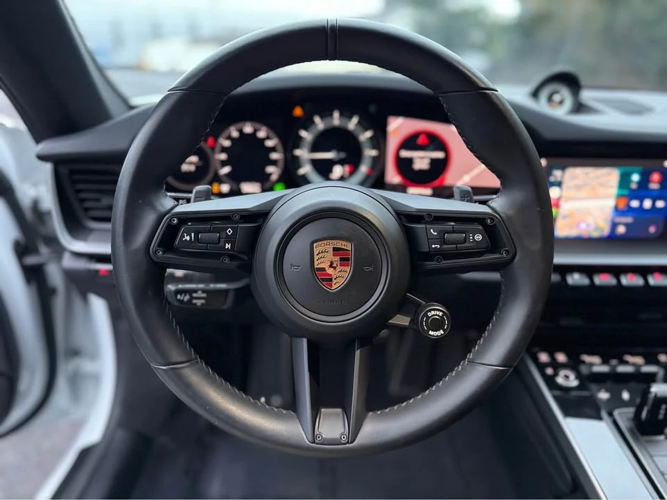 2020 Porsche 992 Carrera S - Image 11 of 20