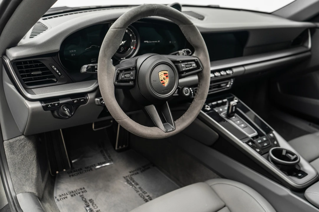 2020 Porsche 992 Carrera S - Image 13 of 21