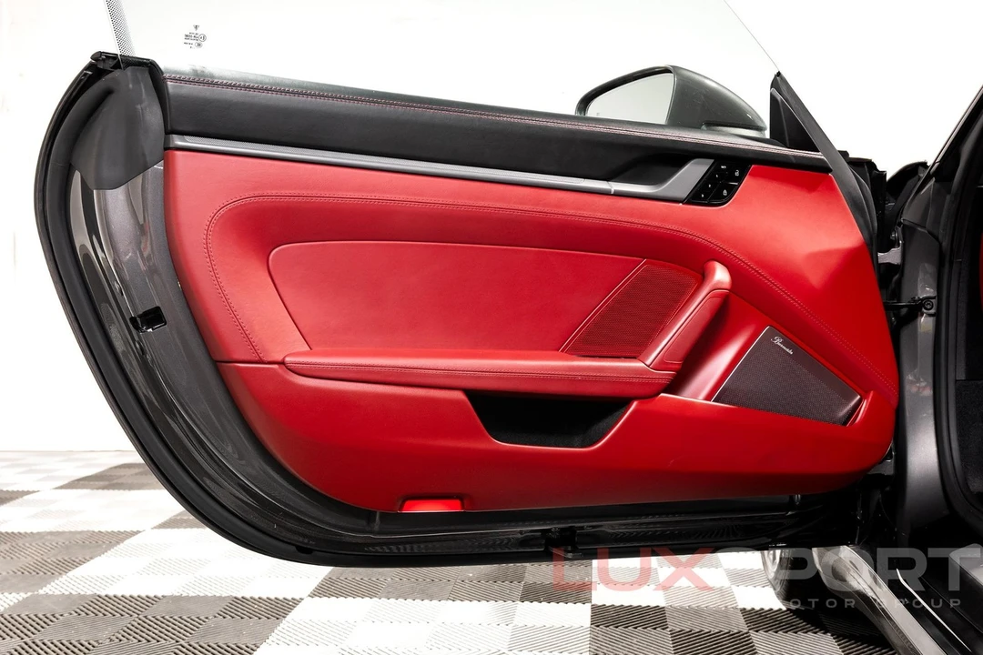 2020 Porsche 992 Carrera S - Image 17 of 31