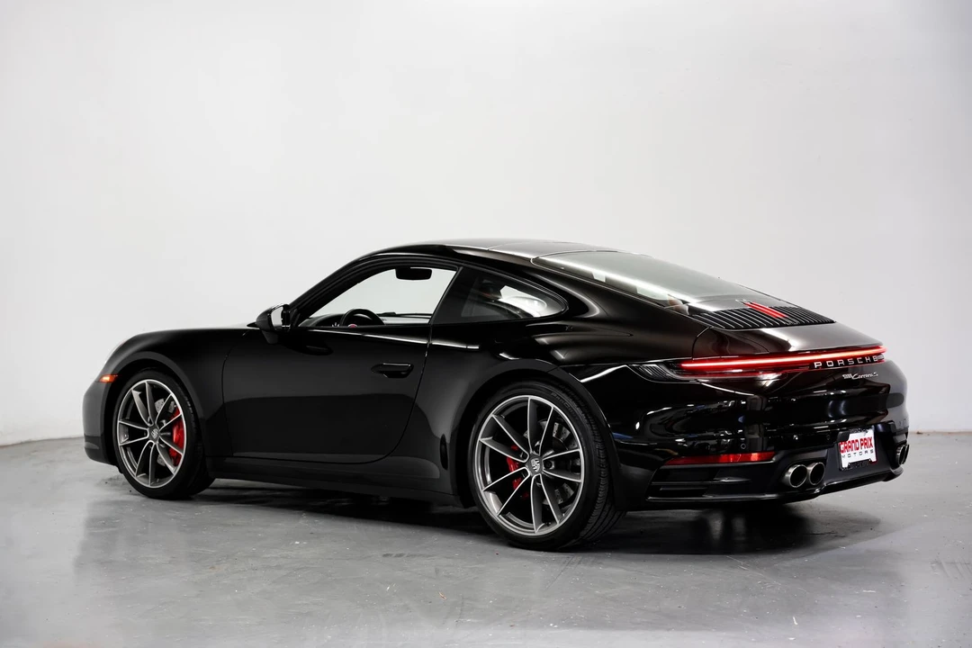 2020 Porsche 992 Carrera S - Image 8 of 31