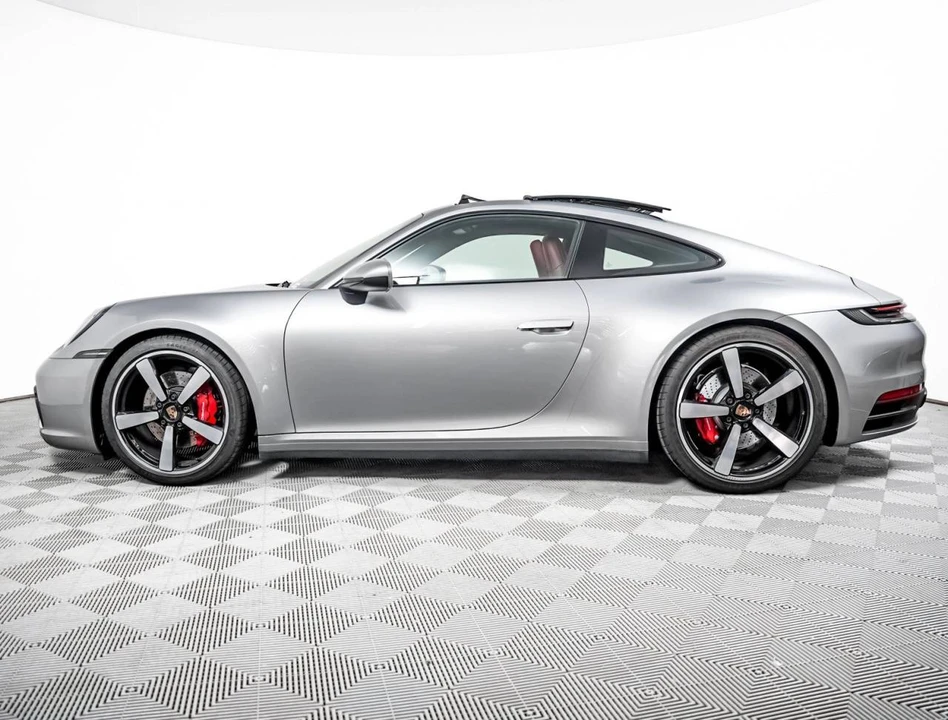 2020 Porsche 992 Carrera S - Image 2 of 5
