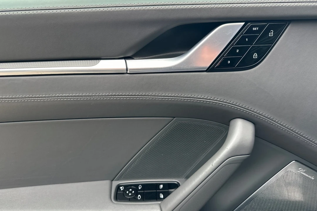 2020 Porsche 992 Carrera S - Image 12 of 21