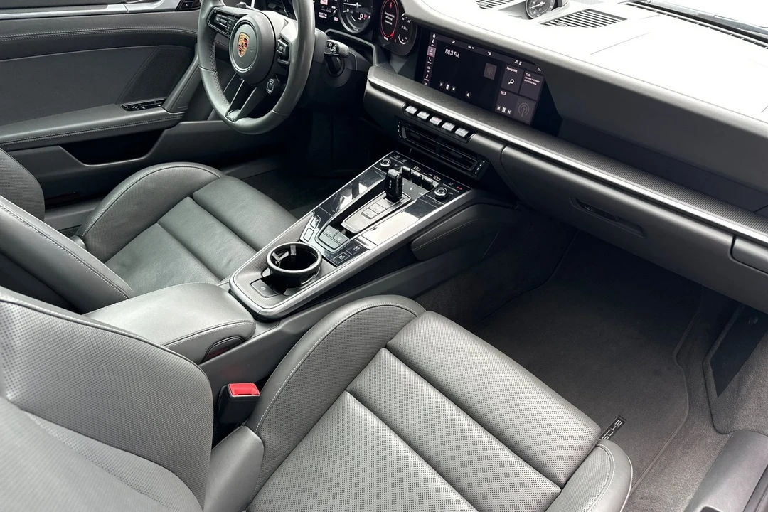 2020 Porsche 992 Carrera S - Image 17 of 21