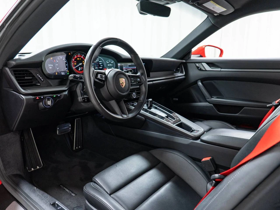 2020 Porsche 992 Carrera S - Image 4 of 5