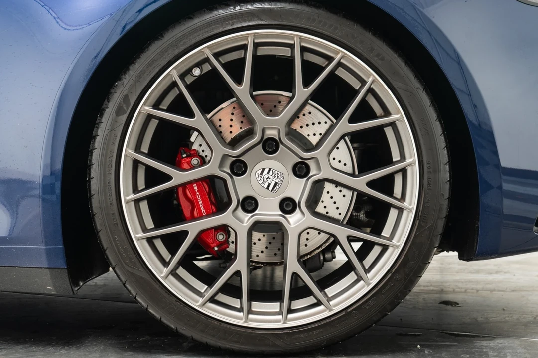 2020 Porsche 992 Carrera S - Image 11 of 21