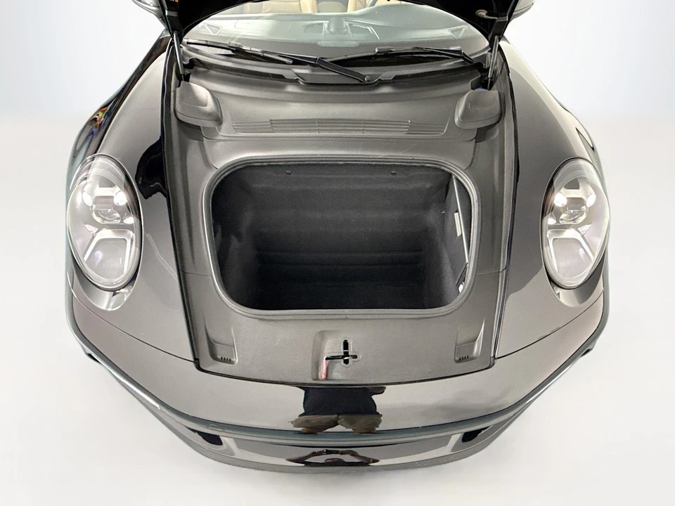 2020 Porsche 992 Carrera S - Image 26 of 31