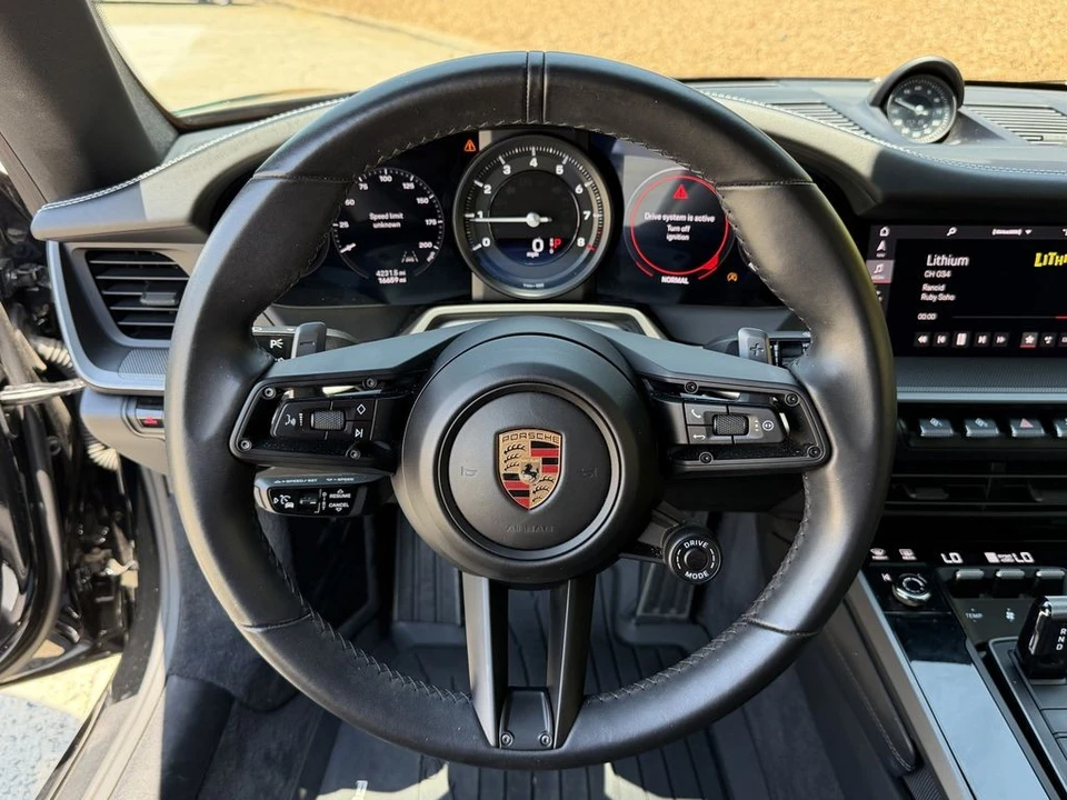 2020 Porsche 992 Carrera S - Image 18 of 31