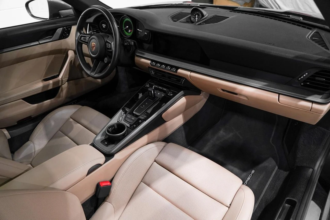 2020 Porsche 992 Carrera S - Image 16 of 21