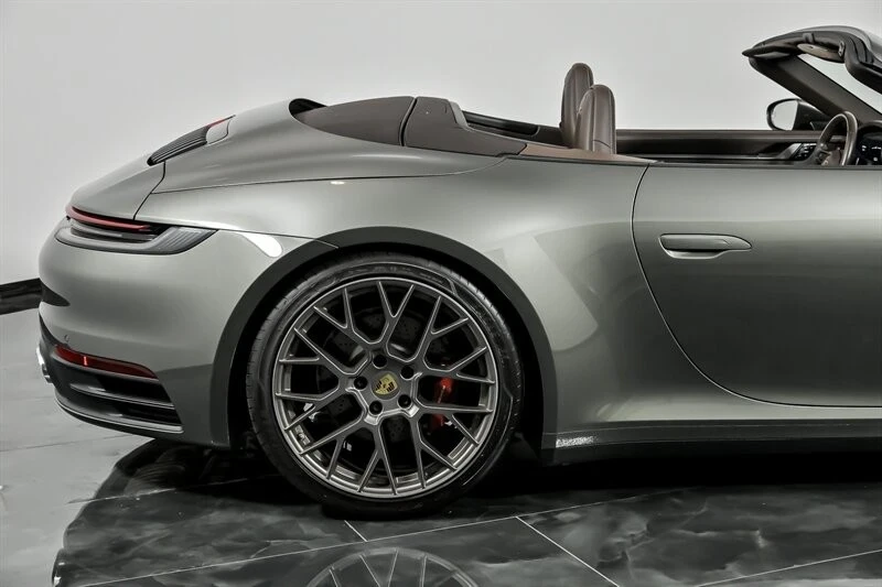 2020 Porsche 992 Carrera S - Image 12 of 21