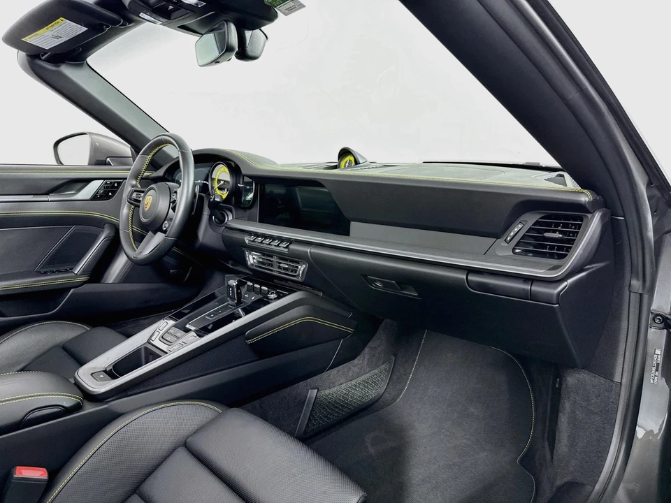 2020 Porsche 992 Carrera S - Image 29 of 31