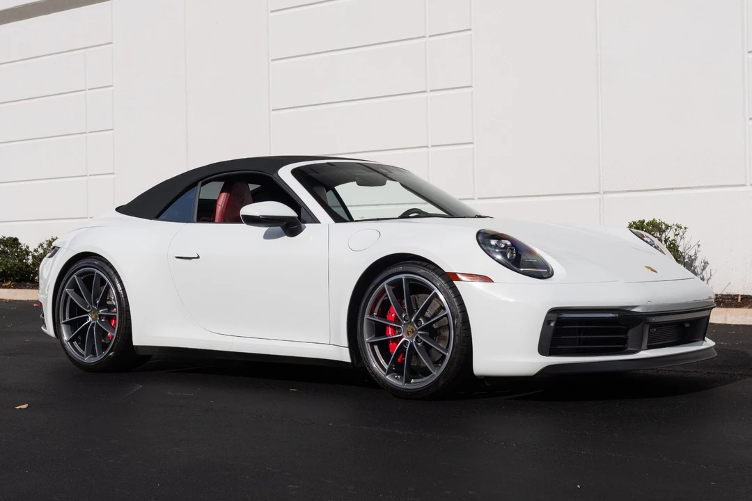 2020 Porsche - Image 4 of 31