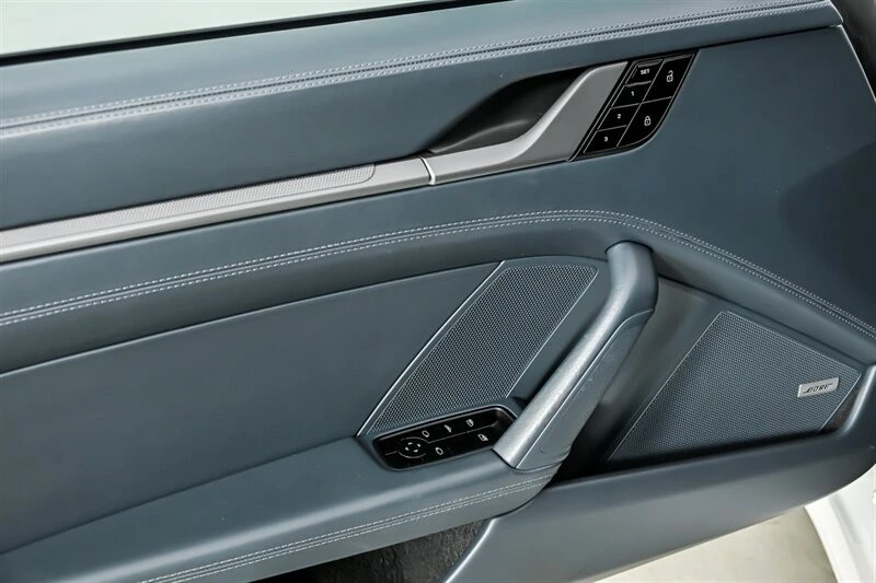2020 Porsche 992 Carrera S - Image 15 of 31