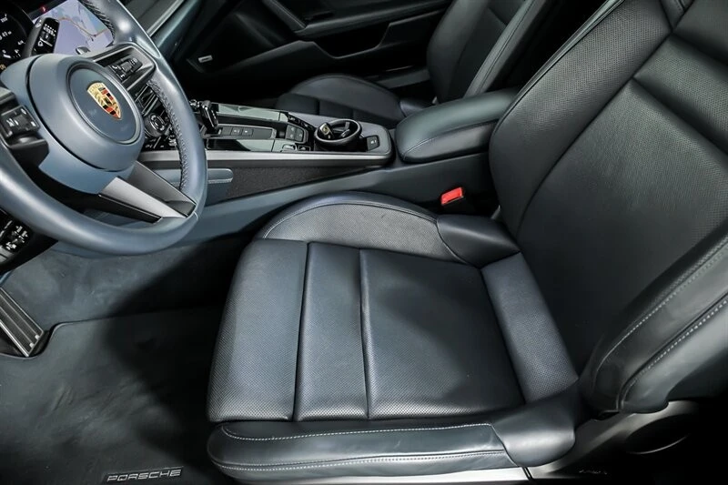 2020 Porsche 992 Carrera S - Image 19 of 31