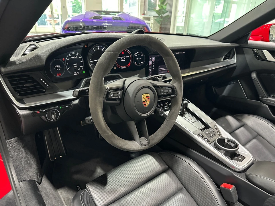 2020 Porsche 992 Carrera - Image 3 of 31
