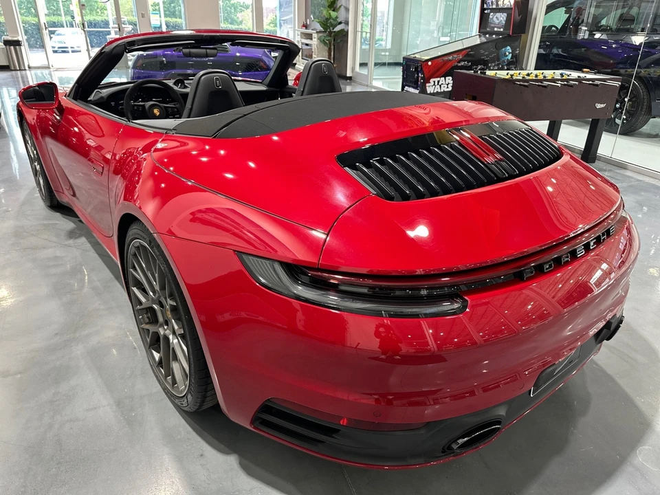 2020 Porsche 992 Carrera - Image 17 of 31