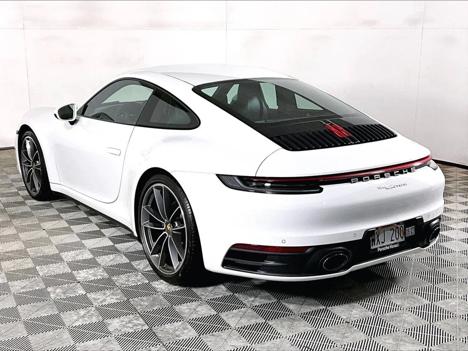 2020 Porsche 992 Carrera - Image 3 of 5