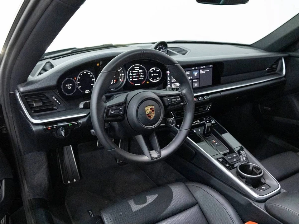 2020 Porsche 992 Carrera - Image 4 of 5