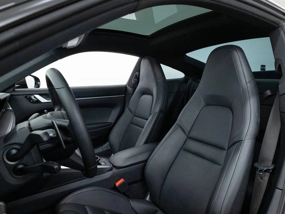 2020 Porsche 992 Carrera - Image 5 of 5