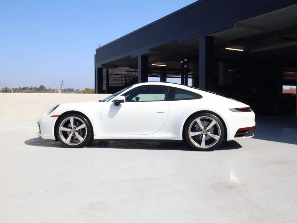 2020 Porsche 992 Carrera - Image 2 of 5
