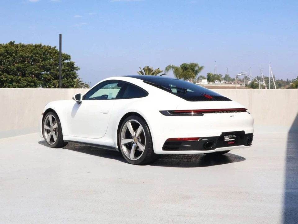 2020 Porsche 992 Carrera - Image 3 of 5
