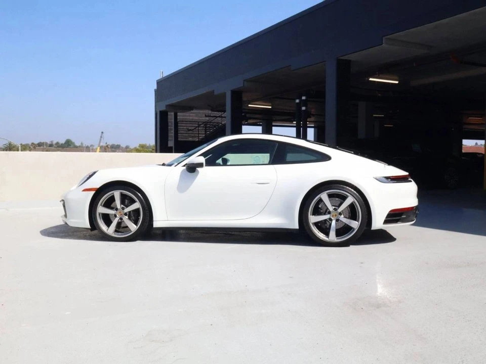 2020 Porsche 992 Carrera - Image 2 of 5