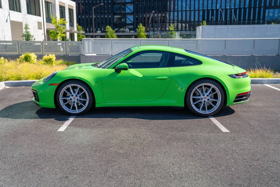 2020 Porsche 992 Carrera - Image 2 of 5
