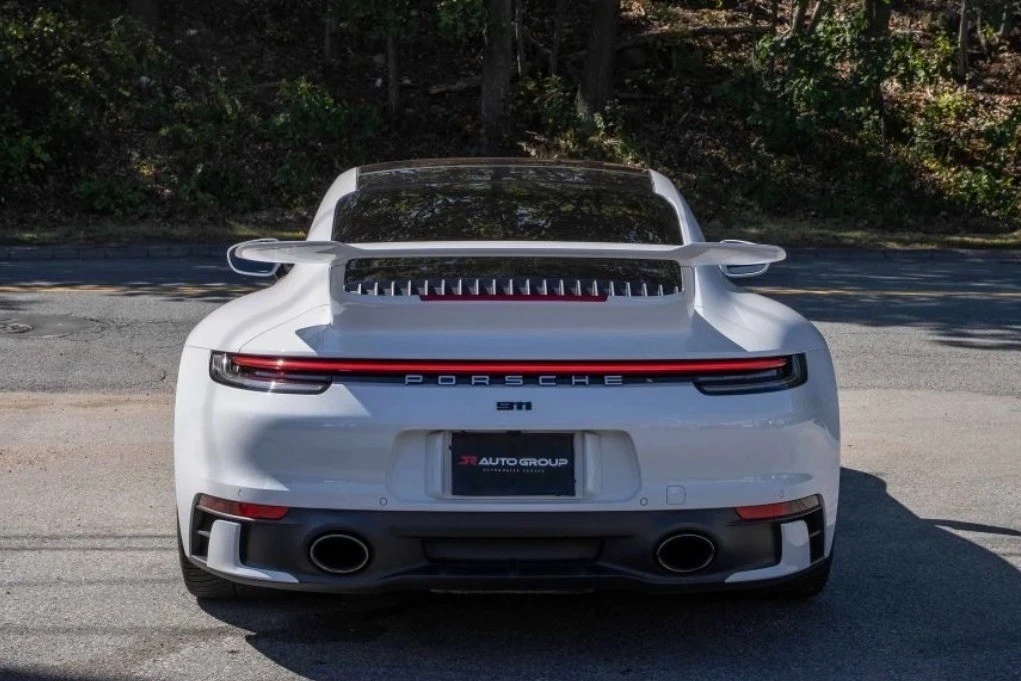 2020 Porsche 992 Carrera - Image 4 of 12