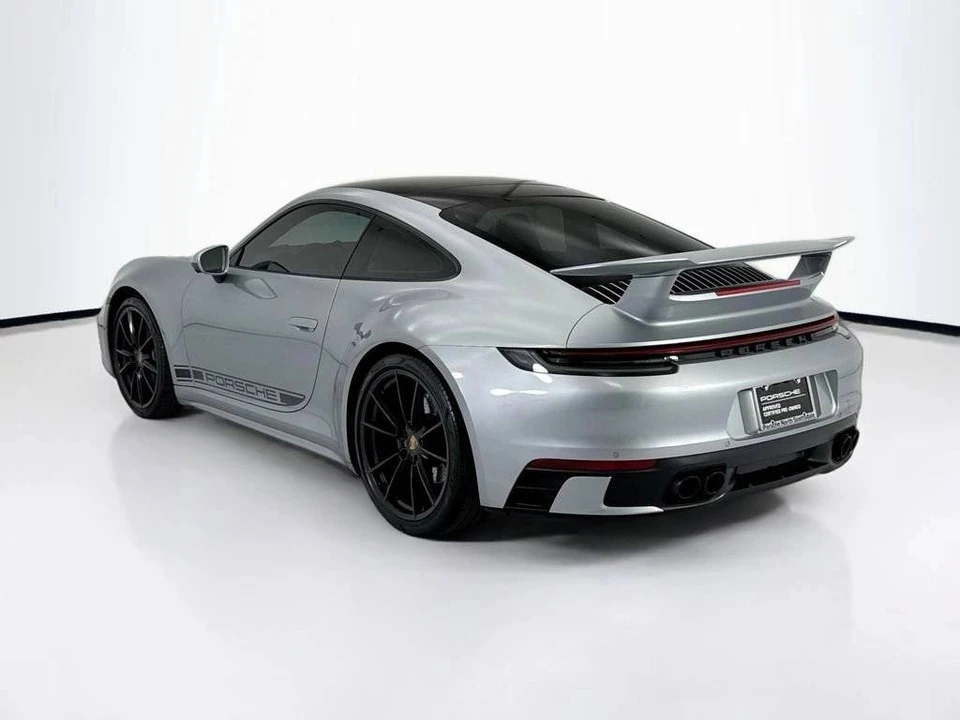2020 Porsche 992 Carrera - Image 3 of 5
