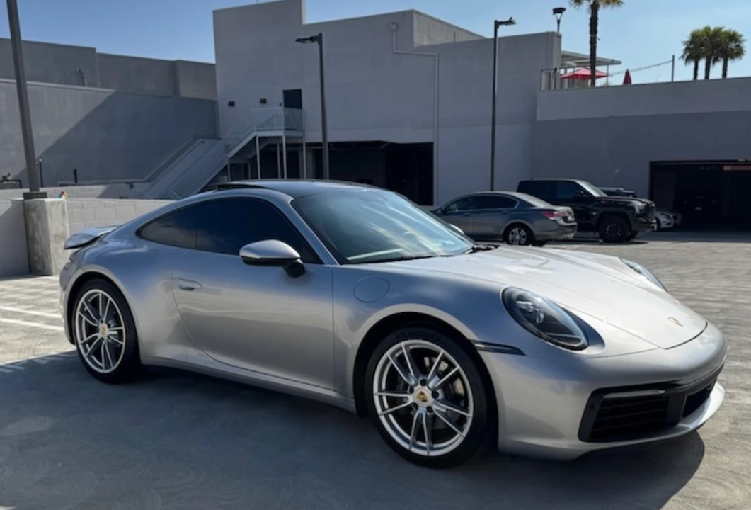 2020 Porsche 992 Carrera - Image 4 of 11