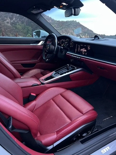 2020 Porsche 992 Carrera - Image 11 of 19