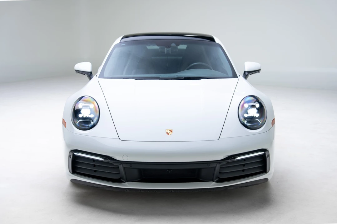 2020 Porsche 992 Carrera - Image 4 of 21